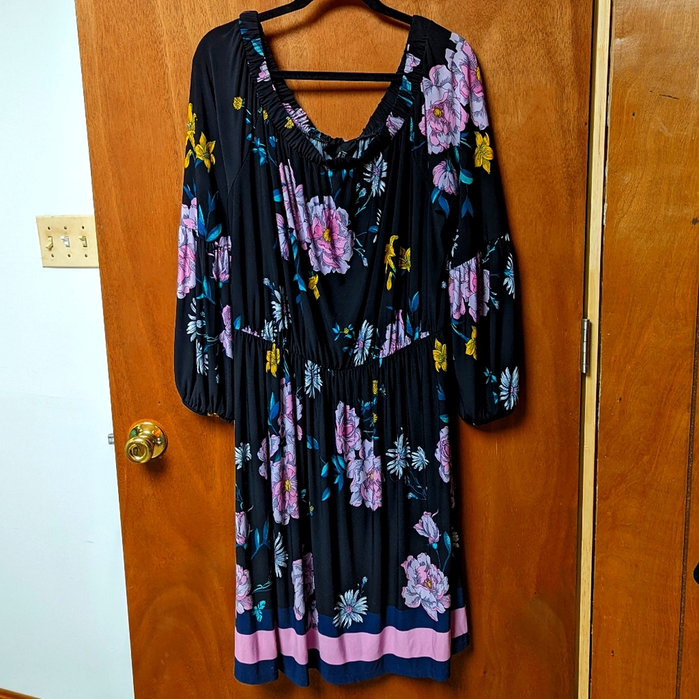 *sold* LB size 18/20 off shoulder floral dress